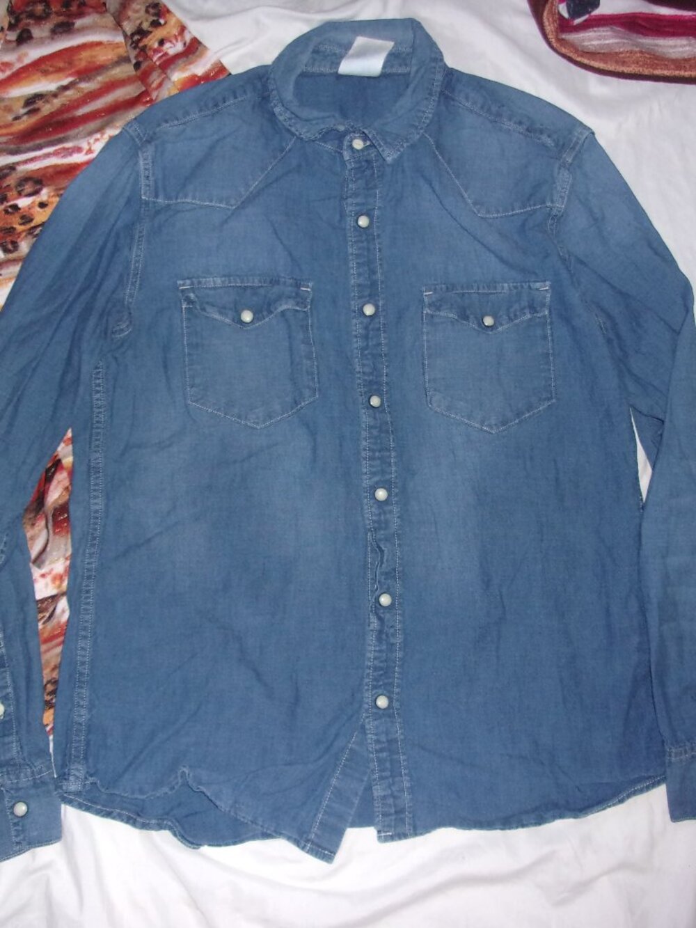 denim  size medium womens shirt blue jean snap button down blouse western